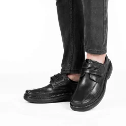 Ara Ben Zwart Fashion