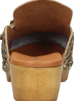 Red Rag Clogs Beige Discount