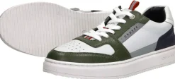 Cruyff Endorsed Groen Sale