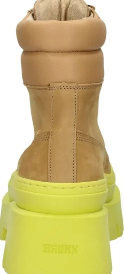Bronx Evi-Ann Middelbruin Online