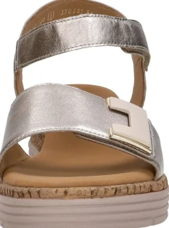 Gabor Sandalen Plat Goudkleur Sale