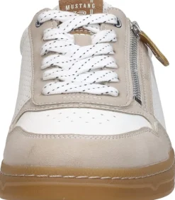 Mustang Veterschoenen Laag Beige Fashion